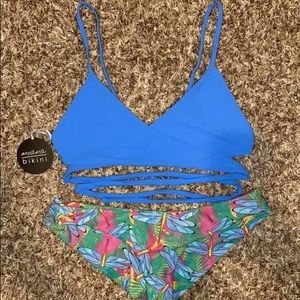 Moana Bikini *COMBO* Airy Wrap top/Zest Adrifts